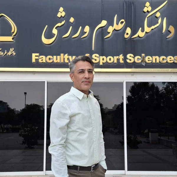 وحيد عنواني
